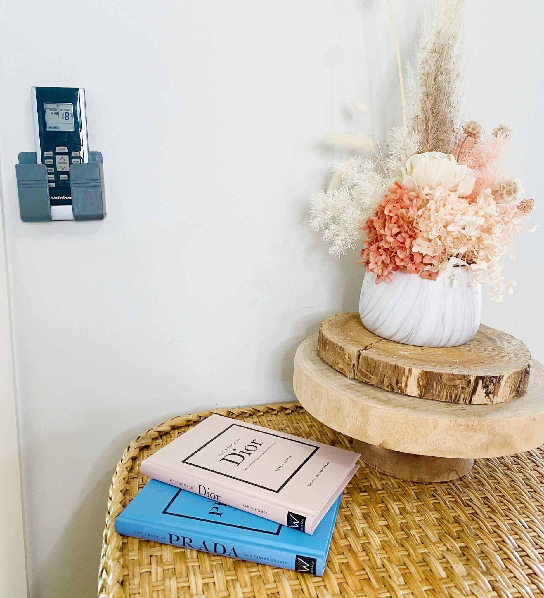Phone/Remote Control Holder, Wall Mounted & Hole Free - Organisation Station AU