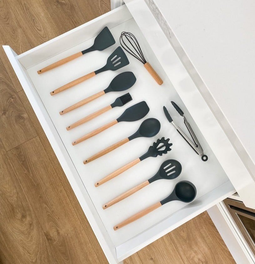 Black Kitchen Utensil Set